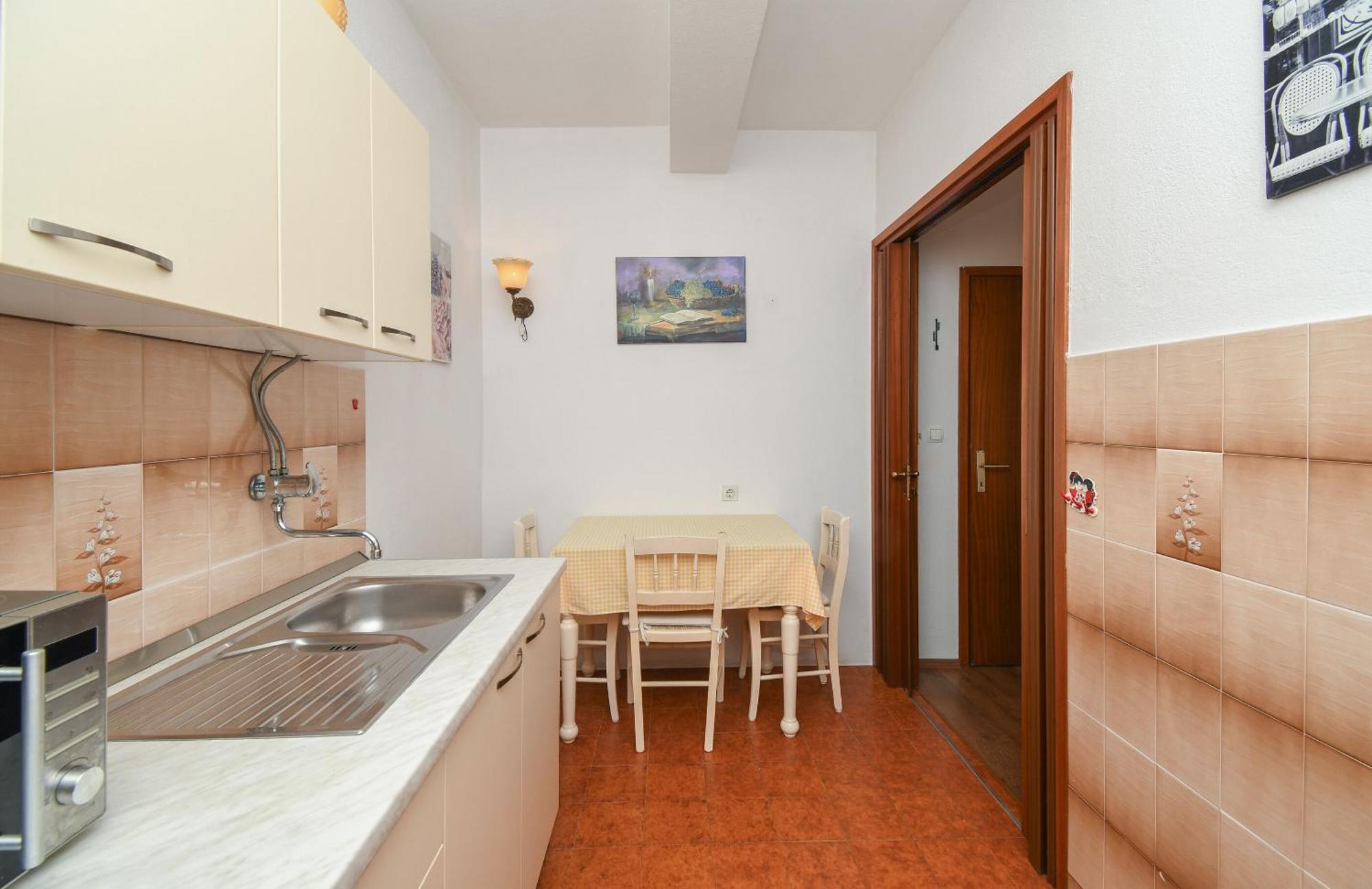 Apartments Zeljko Сегет Враница Екстериор снимка